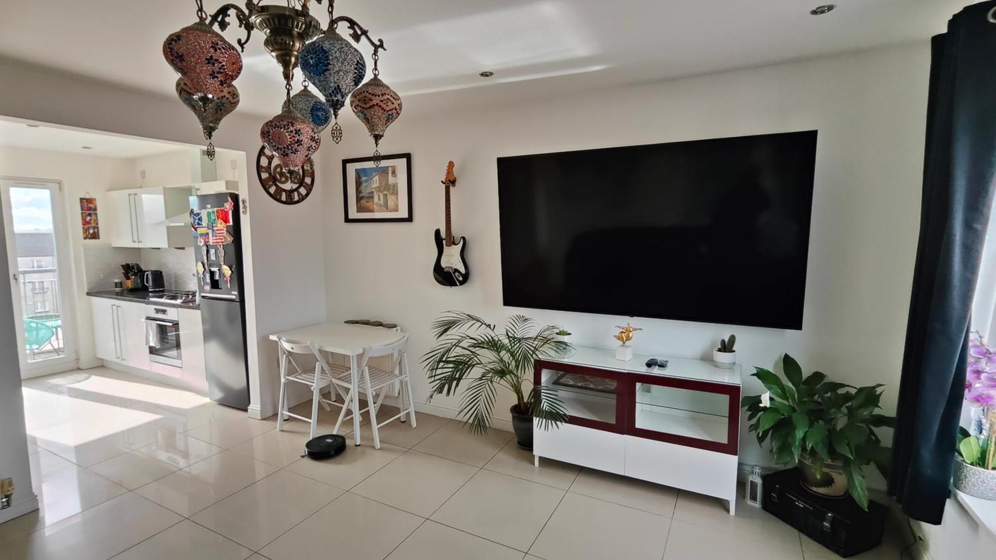 La Casita, Your Home Away From Home - Free Parking Glasgow Bagian luar foto